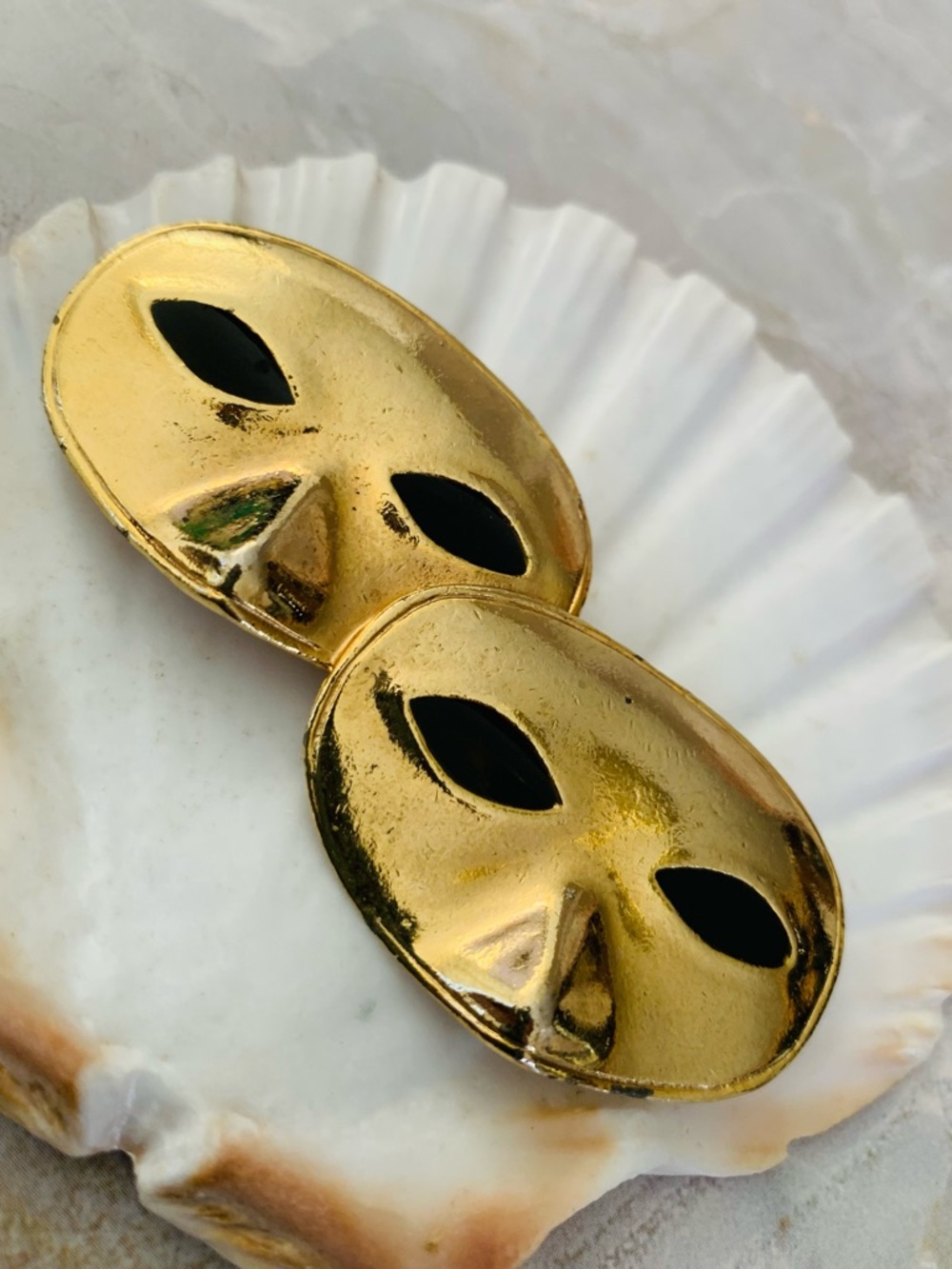 Golden Mardi Gras Theater Masks Vintage Brooch